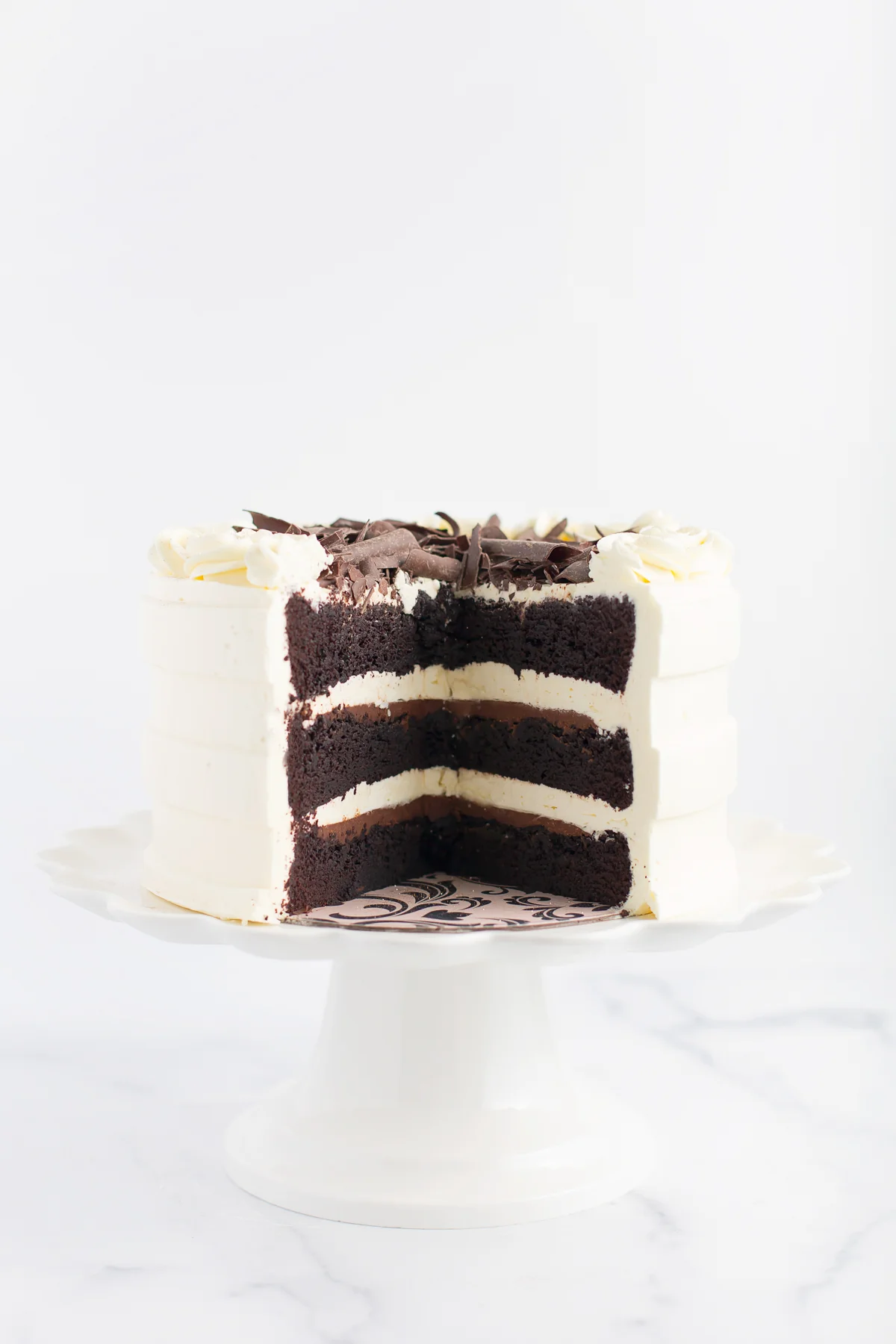 Black & White Cake - Image 3
