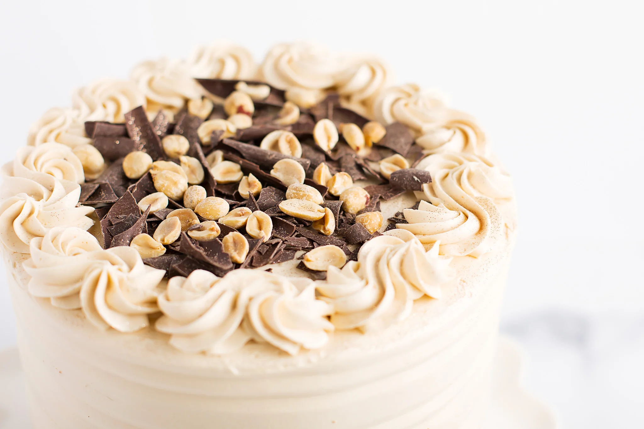 Chocolate Peanut Butter Crunch Cake - Image 4