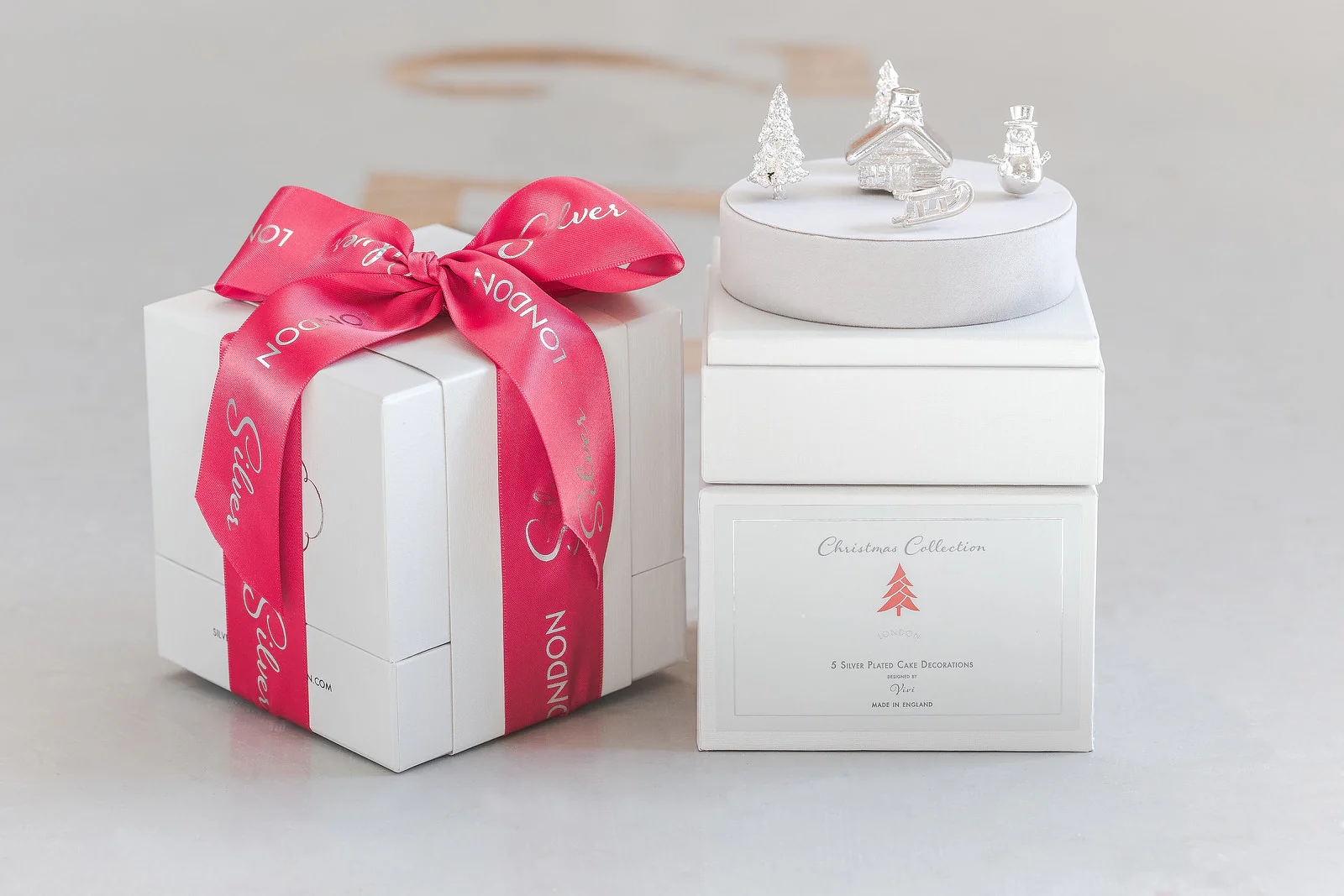 Silver Celebration Candle Holders Christmas Collection - Image 5