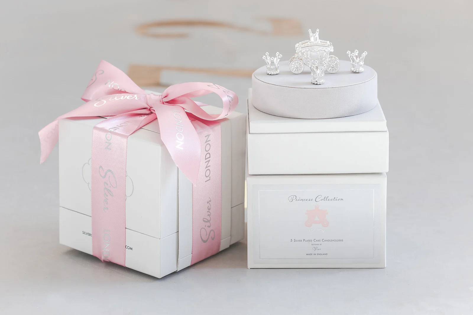 Silver Celebration Candle Holders Princess Carriage Collection - Image 7