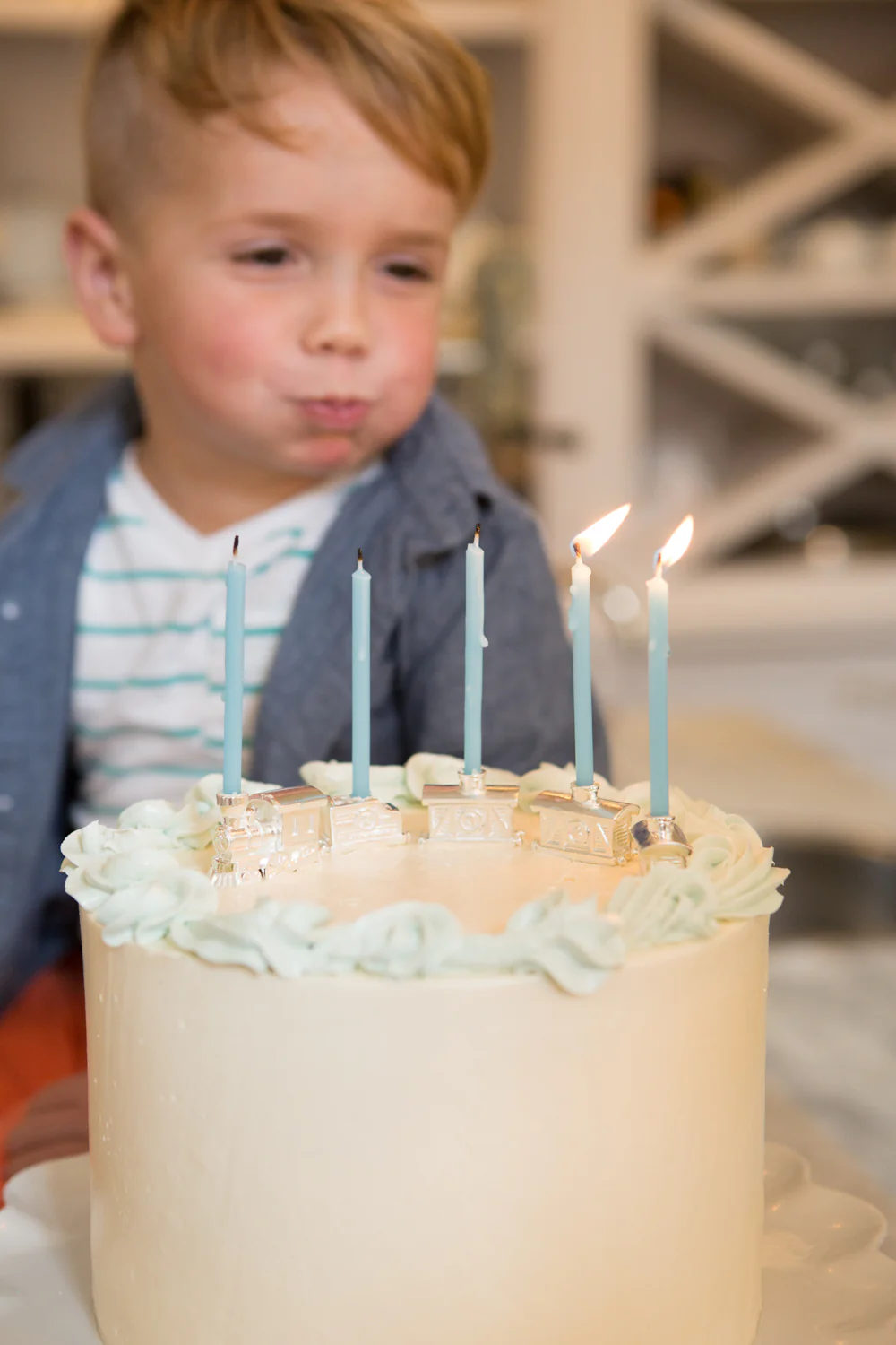 Silver Celebration Candle Holders Train Car Collection - Image 8